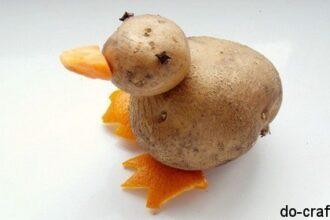 Утка из картошки своими руками (детская поделка)